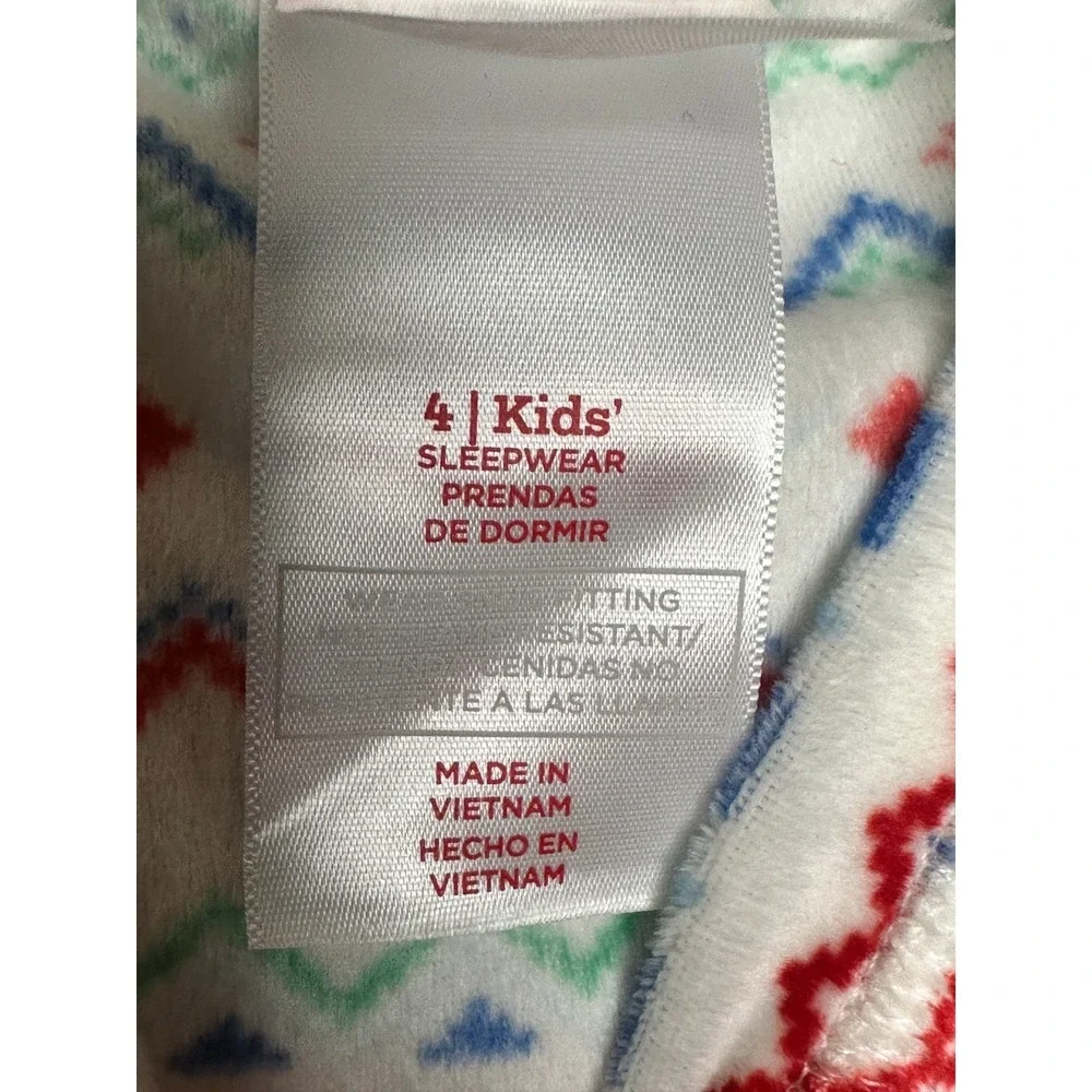 Wondershop Kids Fair Isle‎ Pajama Set Size 4 NWT Christmas Sleep